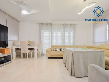Casa bifamiliare in vendita a Calle de Mónaco
