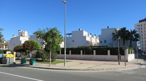 Solvia Inmobiliaria  Chalet adosado Murcia
