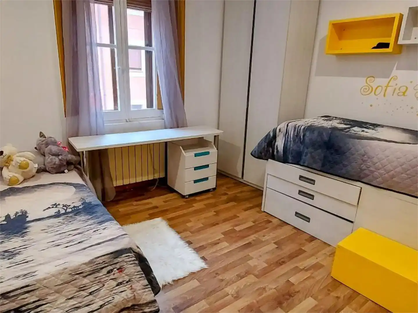 Habitación de Piso en venta en Ayllón con Parquet, Trastero y Balcón