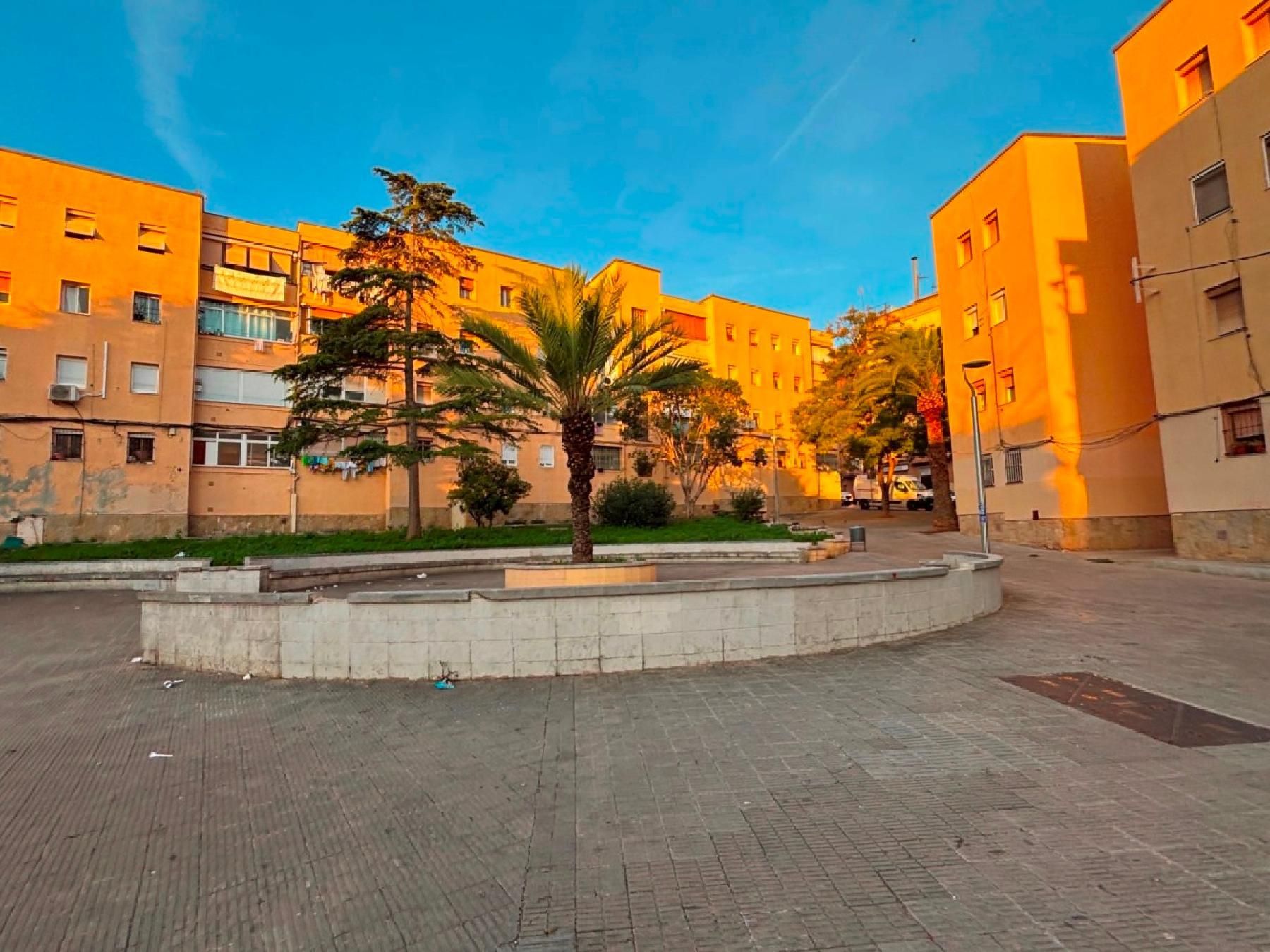 Vista exterior de Pis en venda en L'Hospitalet de Llobregat
