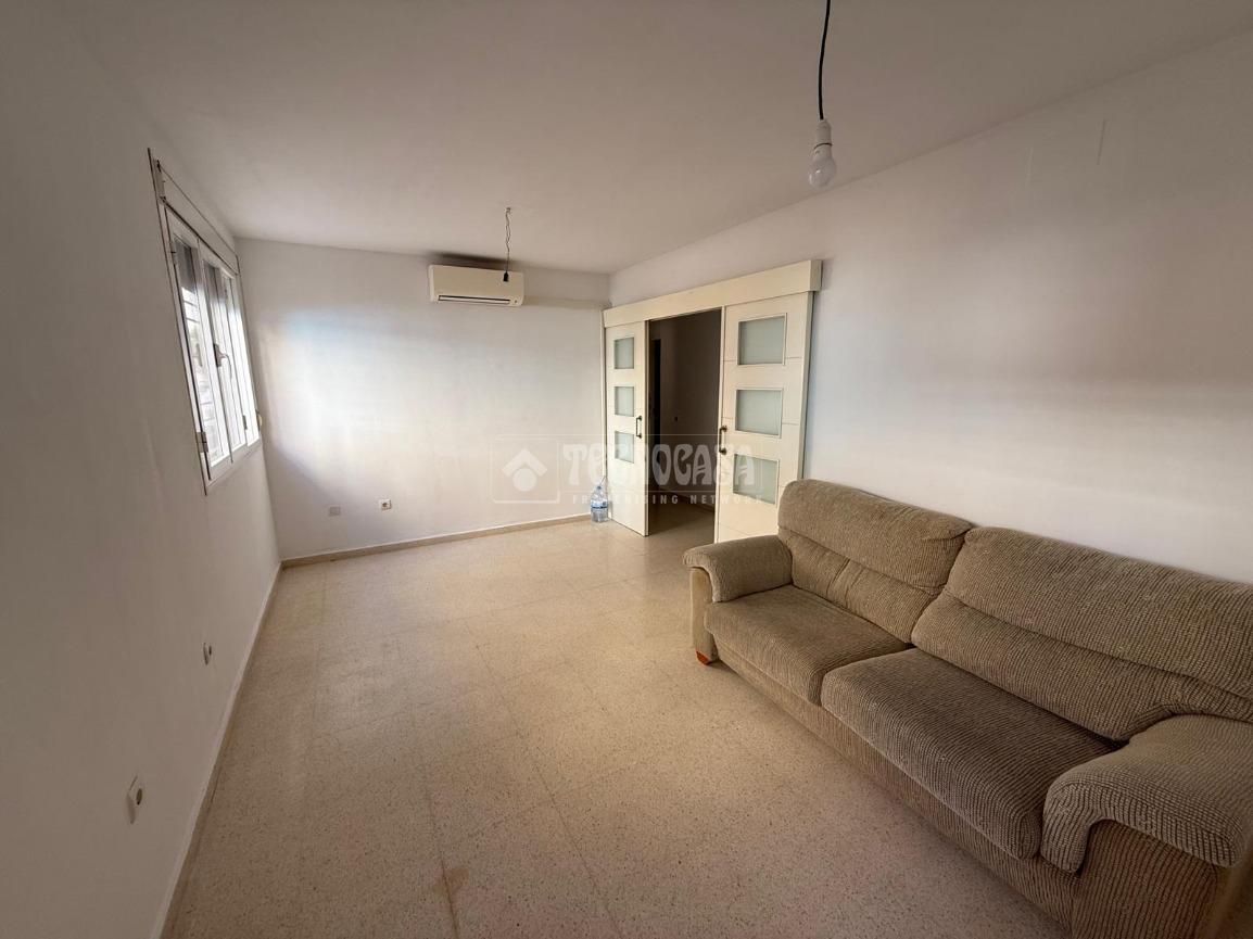 Living room of Flat for sale in  Cádiz Capital  with Air Conditioner and Heating