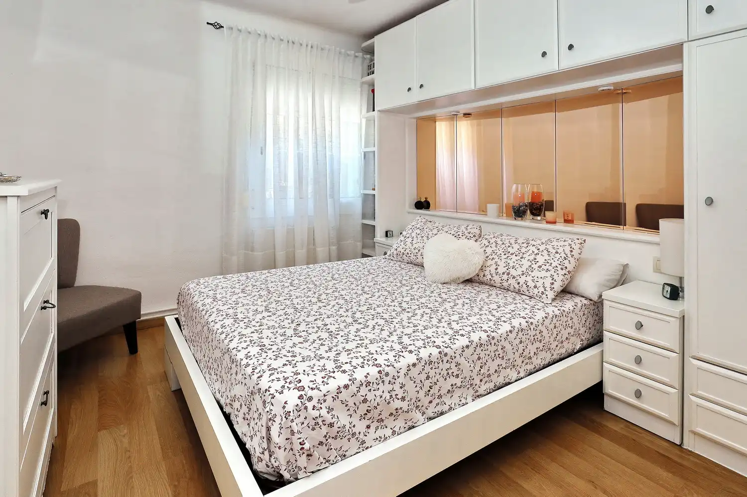 Habitación de Piso en venta en Barcelona con Aire acondicionado, Amueblado y Horno