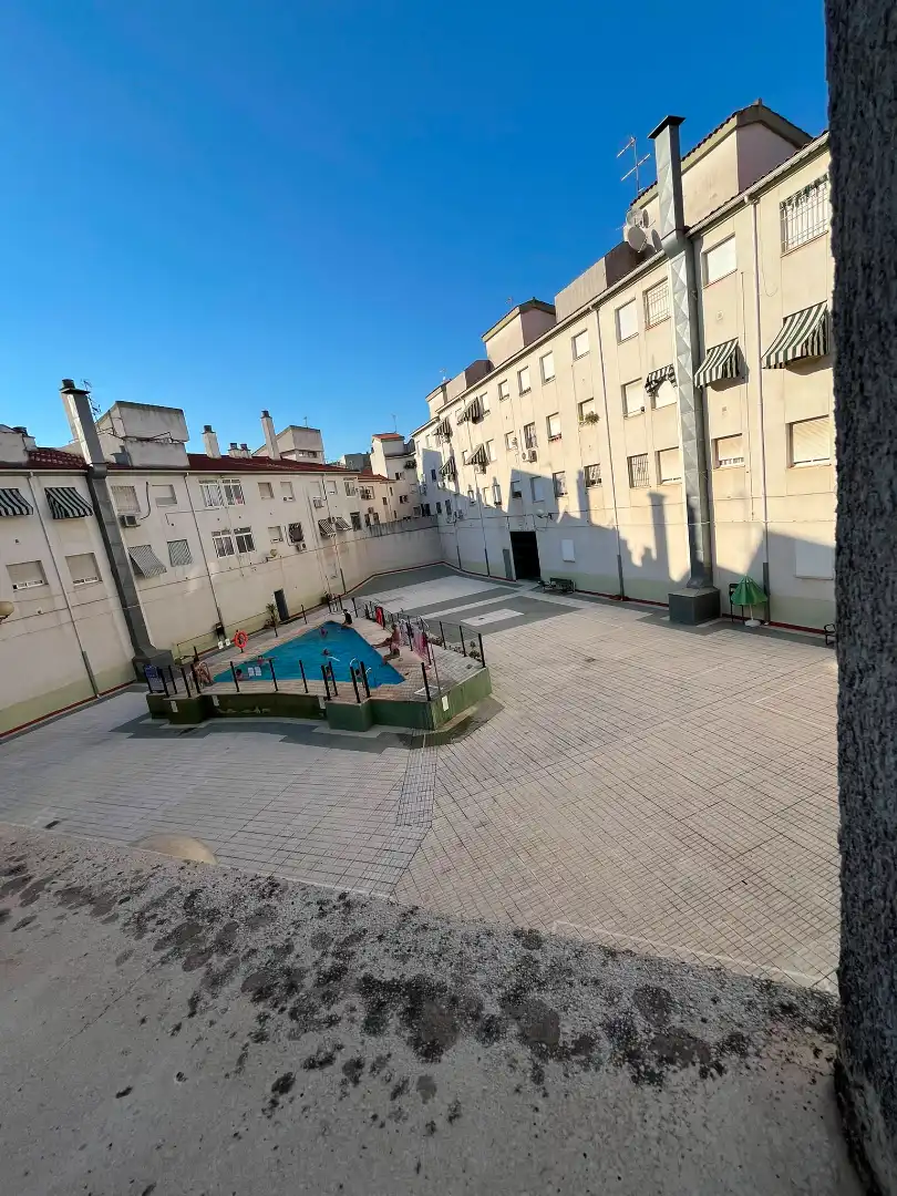 Vista exterior de Pis en venda en Córdoba amb Aire condicionat, Traster i Moblat