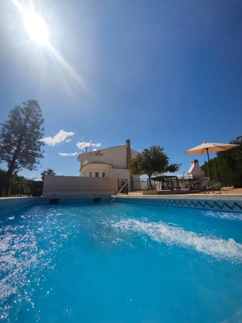 Piscina de Casa o chalet en venta en San Vicente del Raspeig / Sant Vicent del Raspeig con Piscina comunitaria