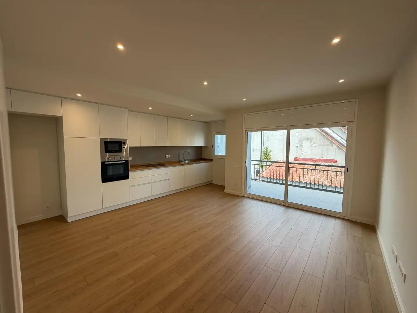 Kitchen of Flat for sale in Sabadell  with Air Conditioner, Heating and Parquet flooring