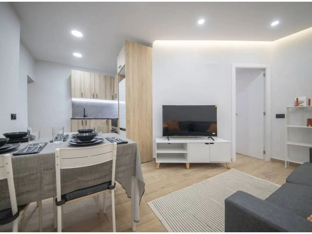 Living room of Flat for sale in Igualada  with Parquet flooring and Furnished