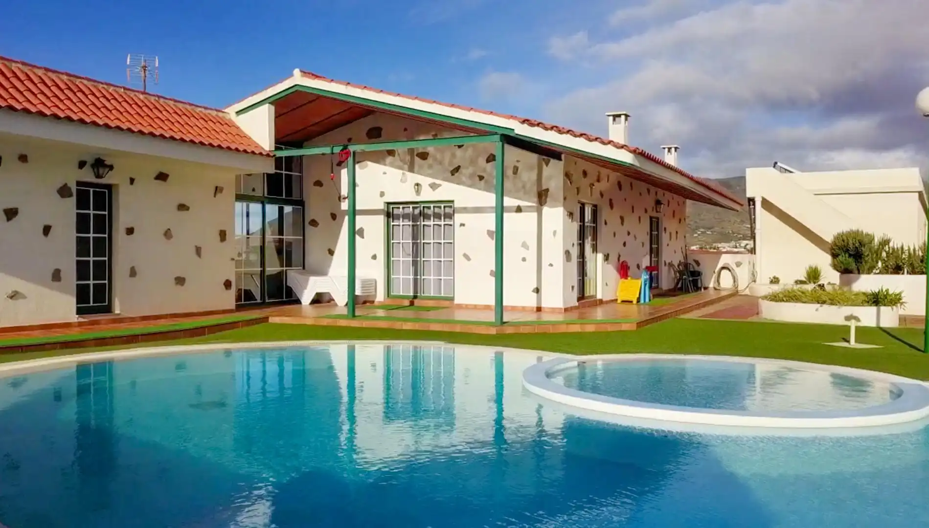 Piscina de Finca rústica en venta en Tegueste con Terraza, Trastero y Piscina