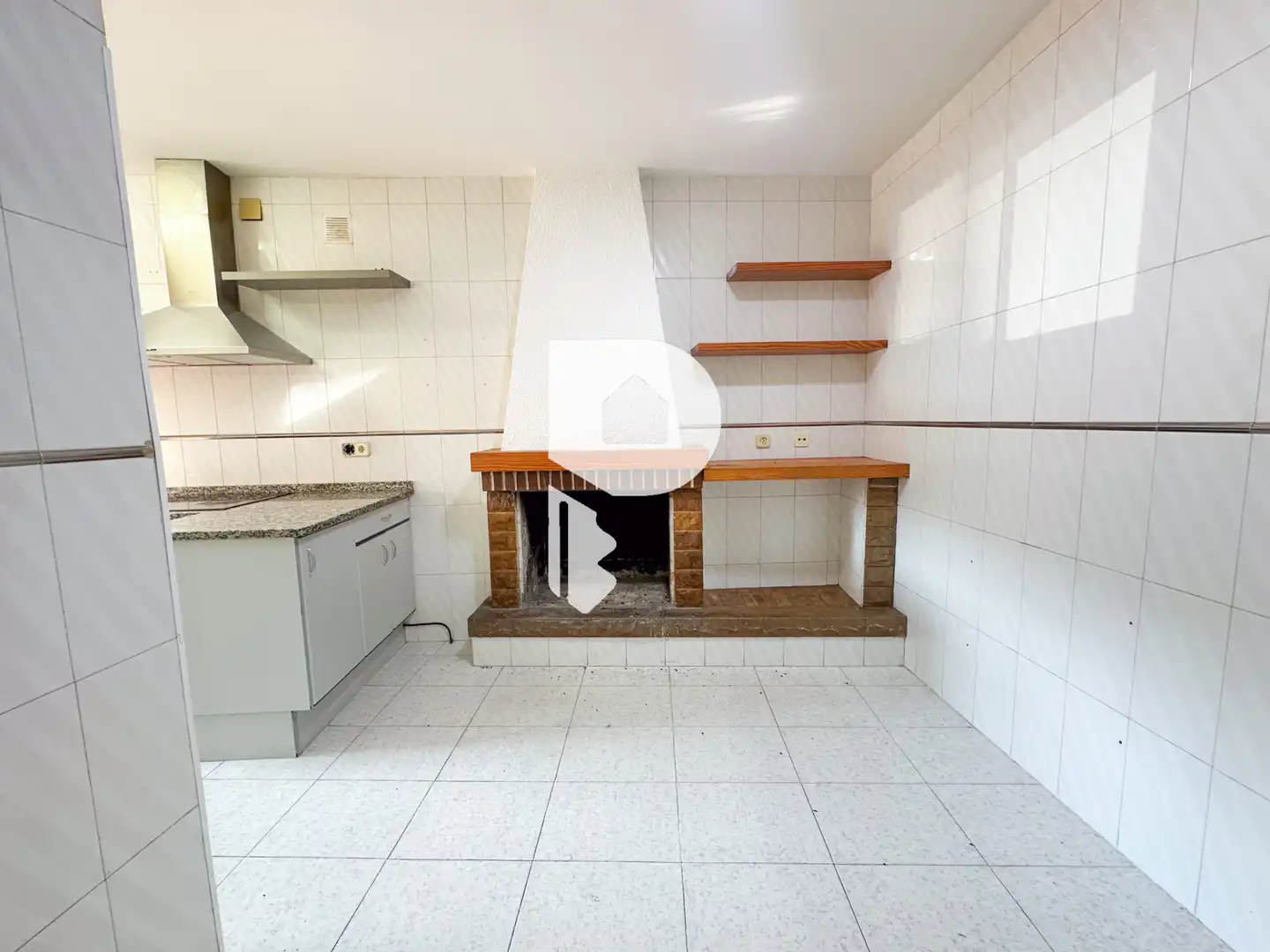 Cuina de Casa o xalet en venda en Olesa de Bonesvalls amb Balcó