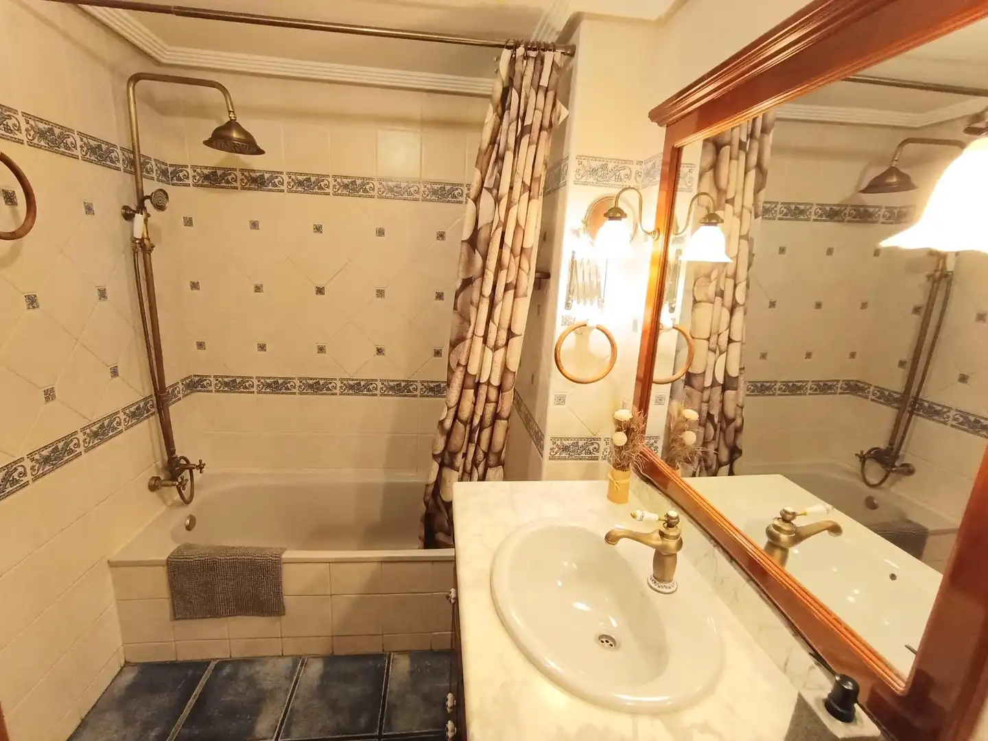 Bathroom of Flat for sale in Molina de Segura  with Air Conditioner and Heating