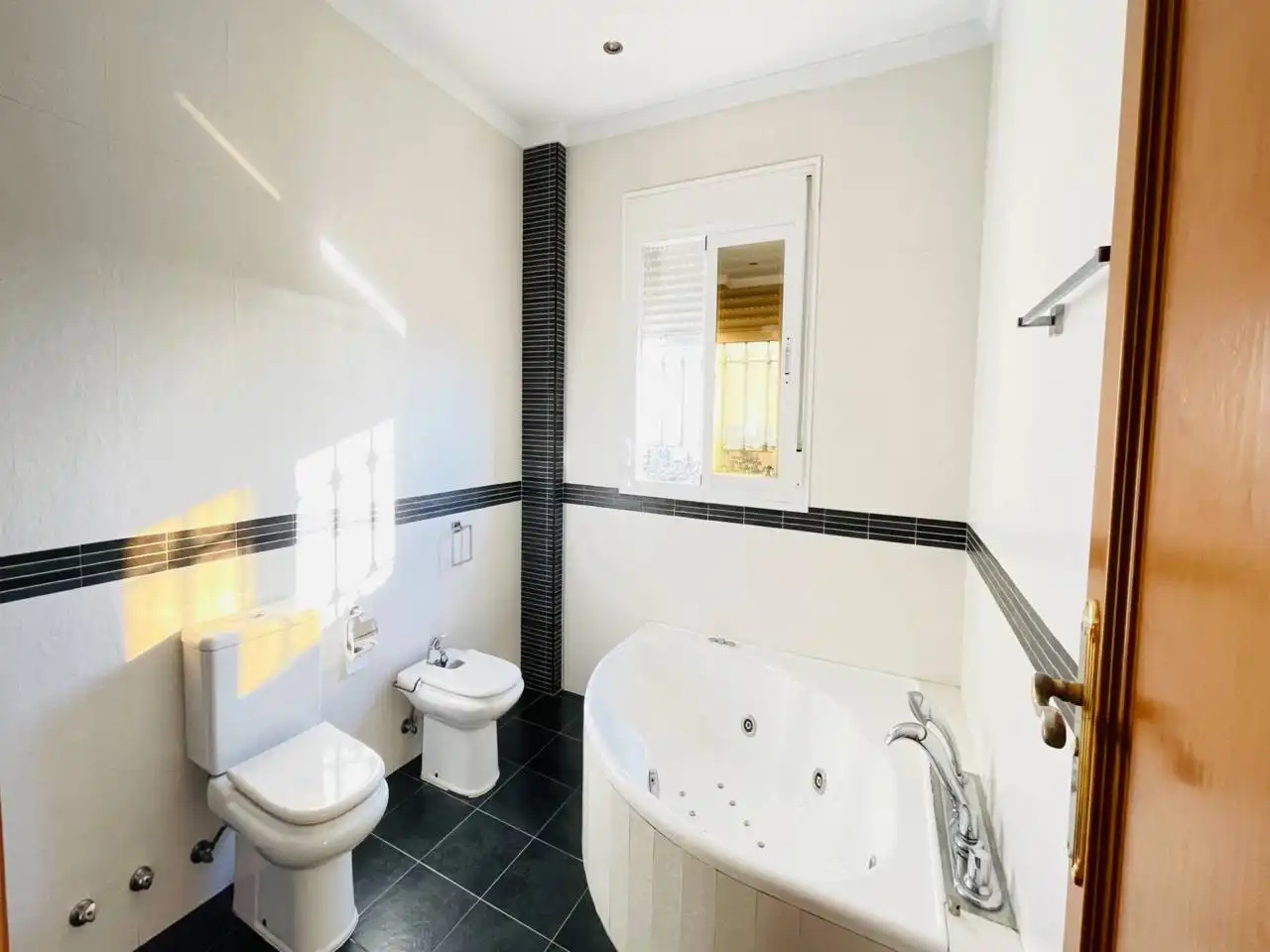 Baño de Casa o chalet en venta en Rincón de la Victoria con Aire acondicionado, Jardín privado y Terraza