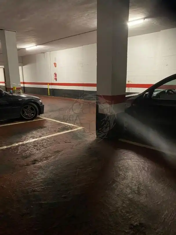 Parkplatz von Garage zum Verkauf in Bilbao 