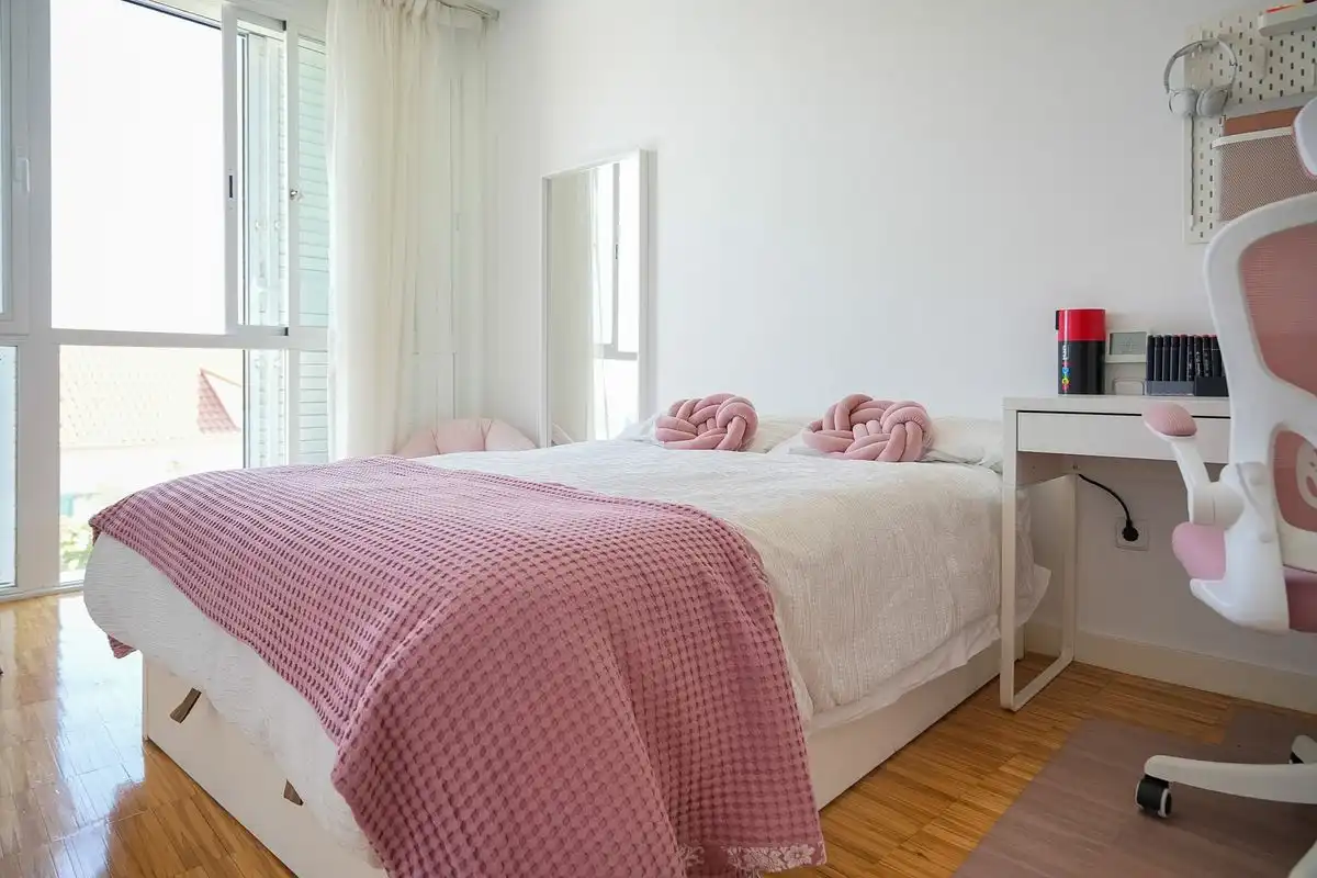 Dormitori de Casa adosada en venda en Aranjuez amb Aire condicionat, Calefacció i Jardí privat