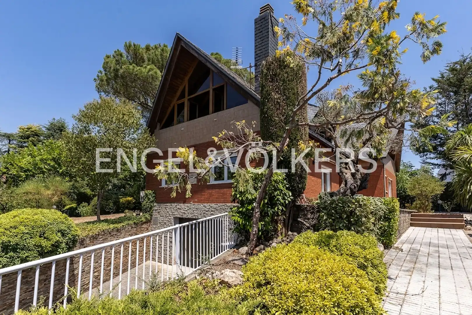 Casa con terrazza in vendita a Sant Antoni de Vilamajor