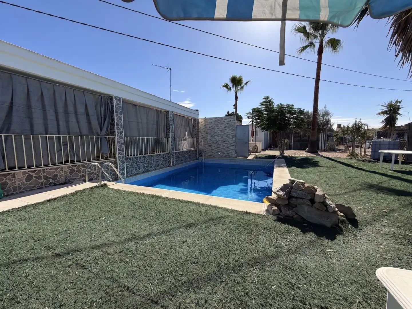 Casa rústica en venda a Los Palacios y Villafranca, imagen 2