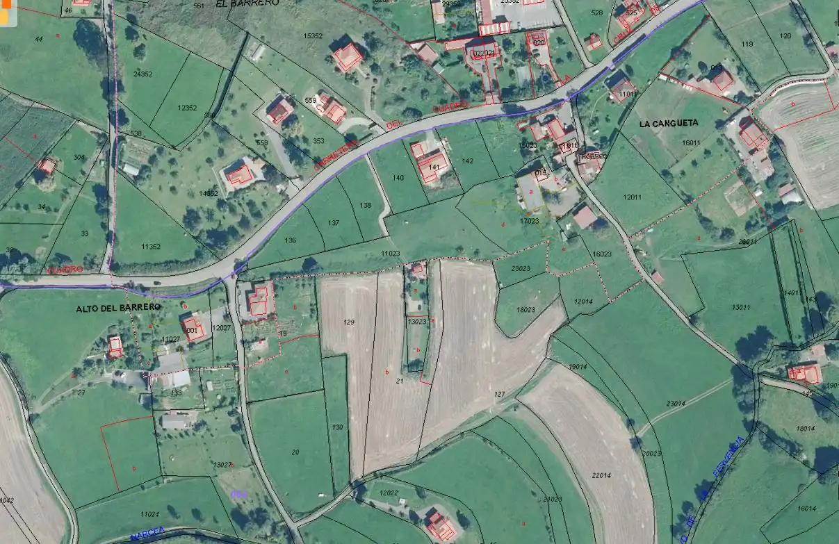 Residencial en venta en Castrillón