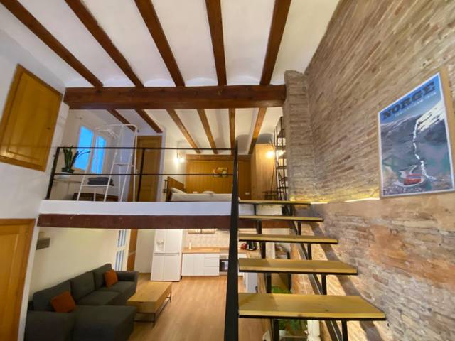 Piso en Alquiler en Calle MORET en El Carme