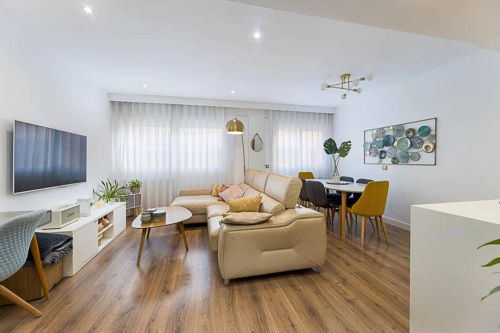 Duplex avec ascenseur à vendre à SEGURA