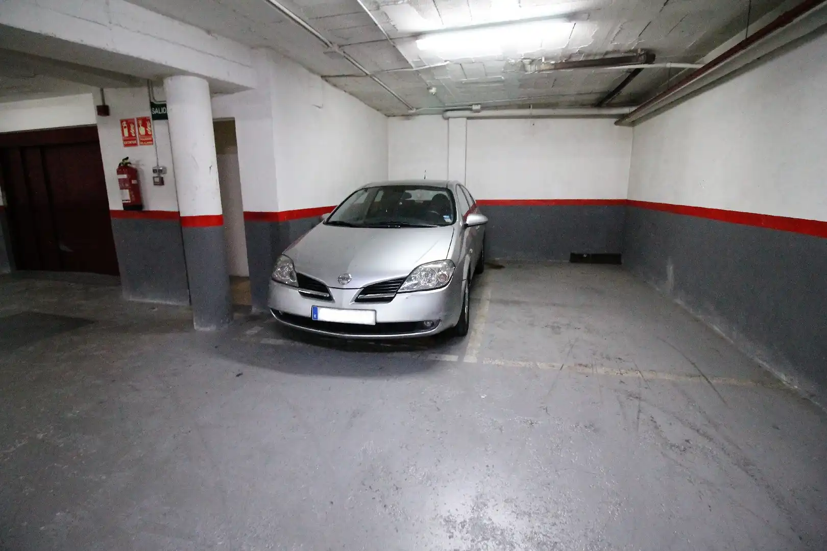 Parkplatz zum Verkauf in Col.legis Nous, imagen 5