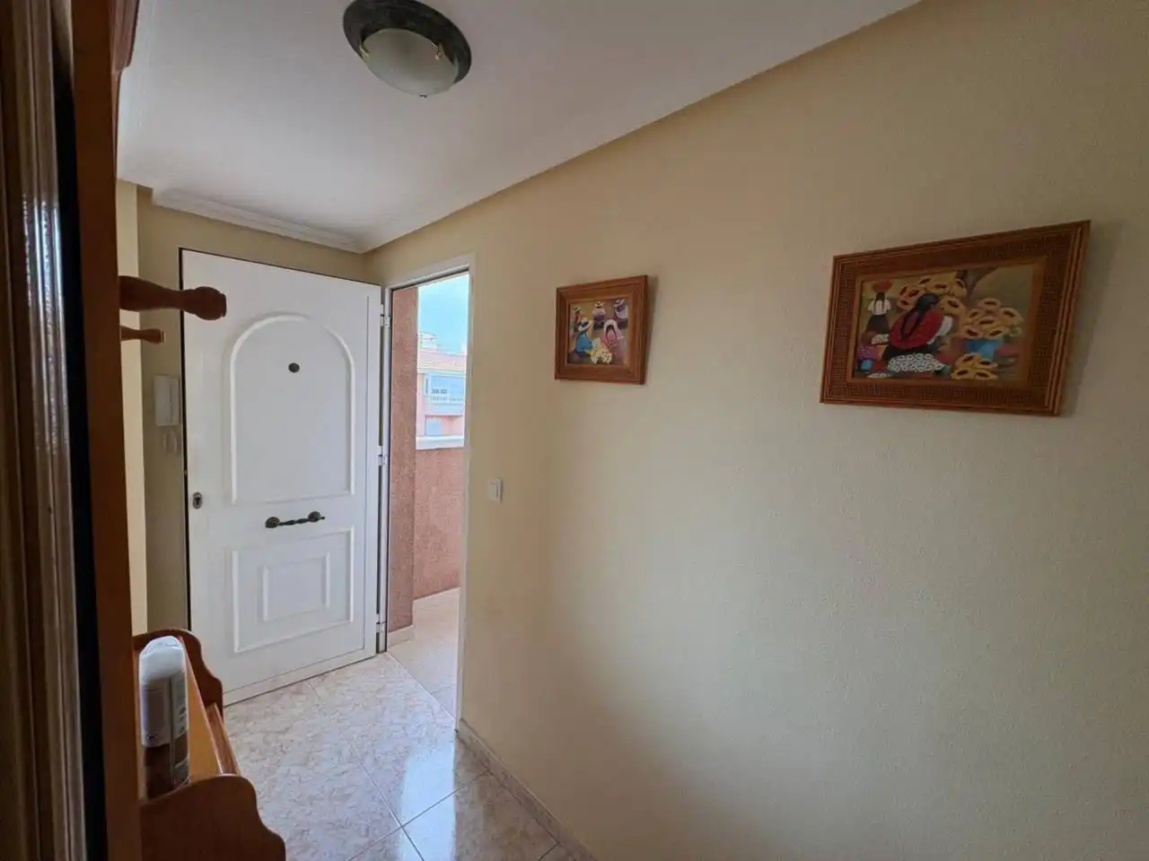Piso en venta en Santa Pola con Terraza y Piscina comunitaria