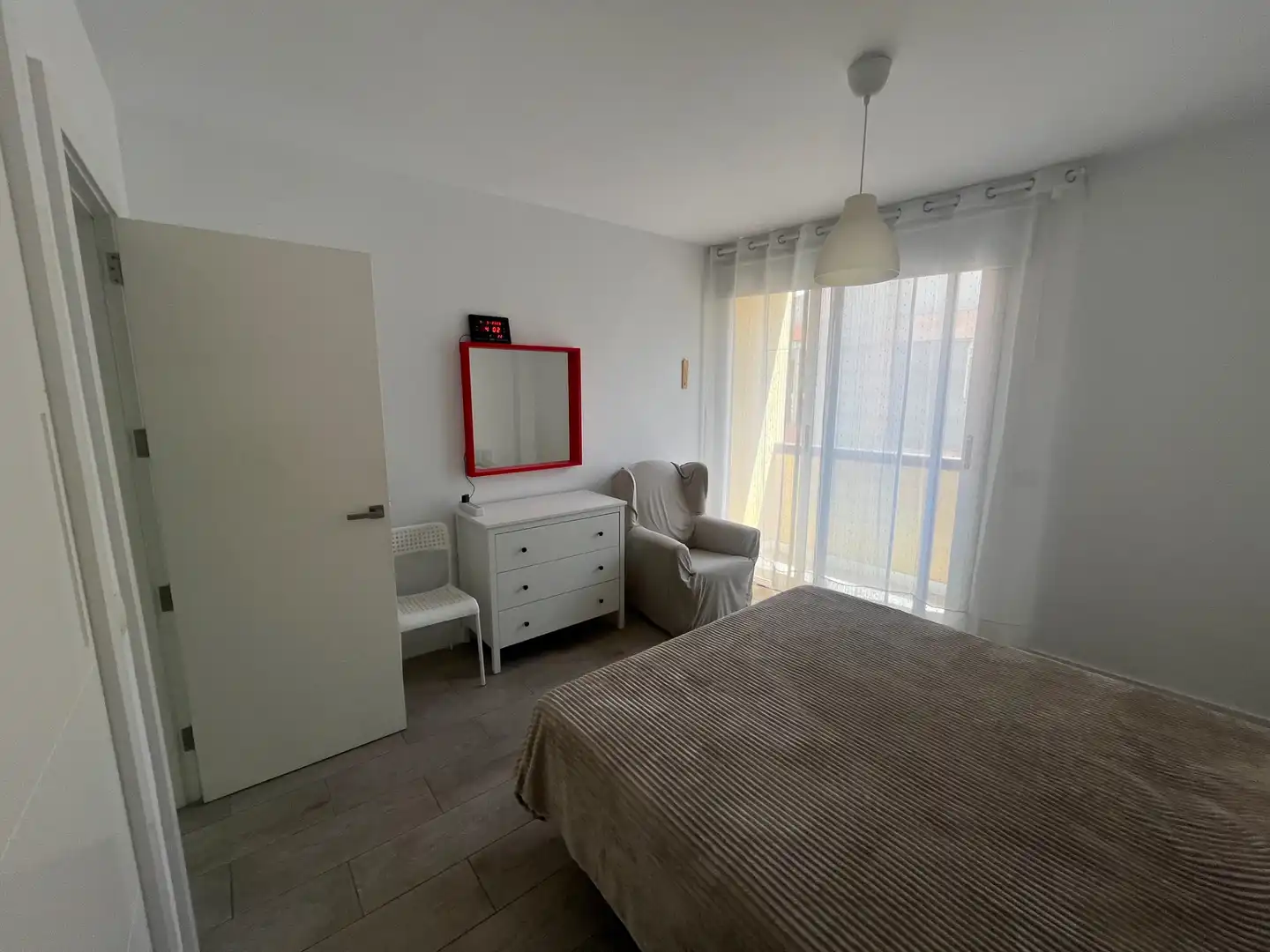 Habitación de Piso de alquiler en Las Palmas de Gran Canaria con Amueblado, Horno y Lavadora