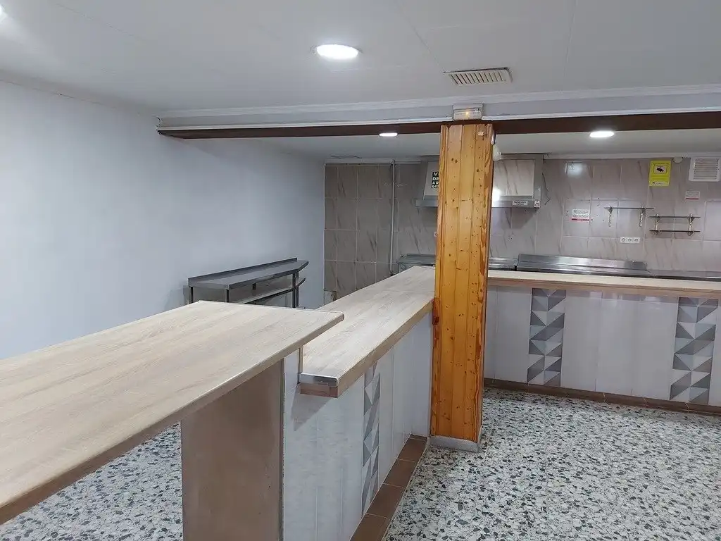 Commercial properties for sale in Domeño