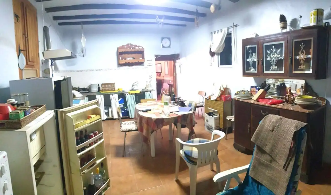 Cocina de Finca rústica en venta en Castejón de las Armas con Terraza, Trastero y Amueblado