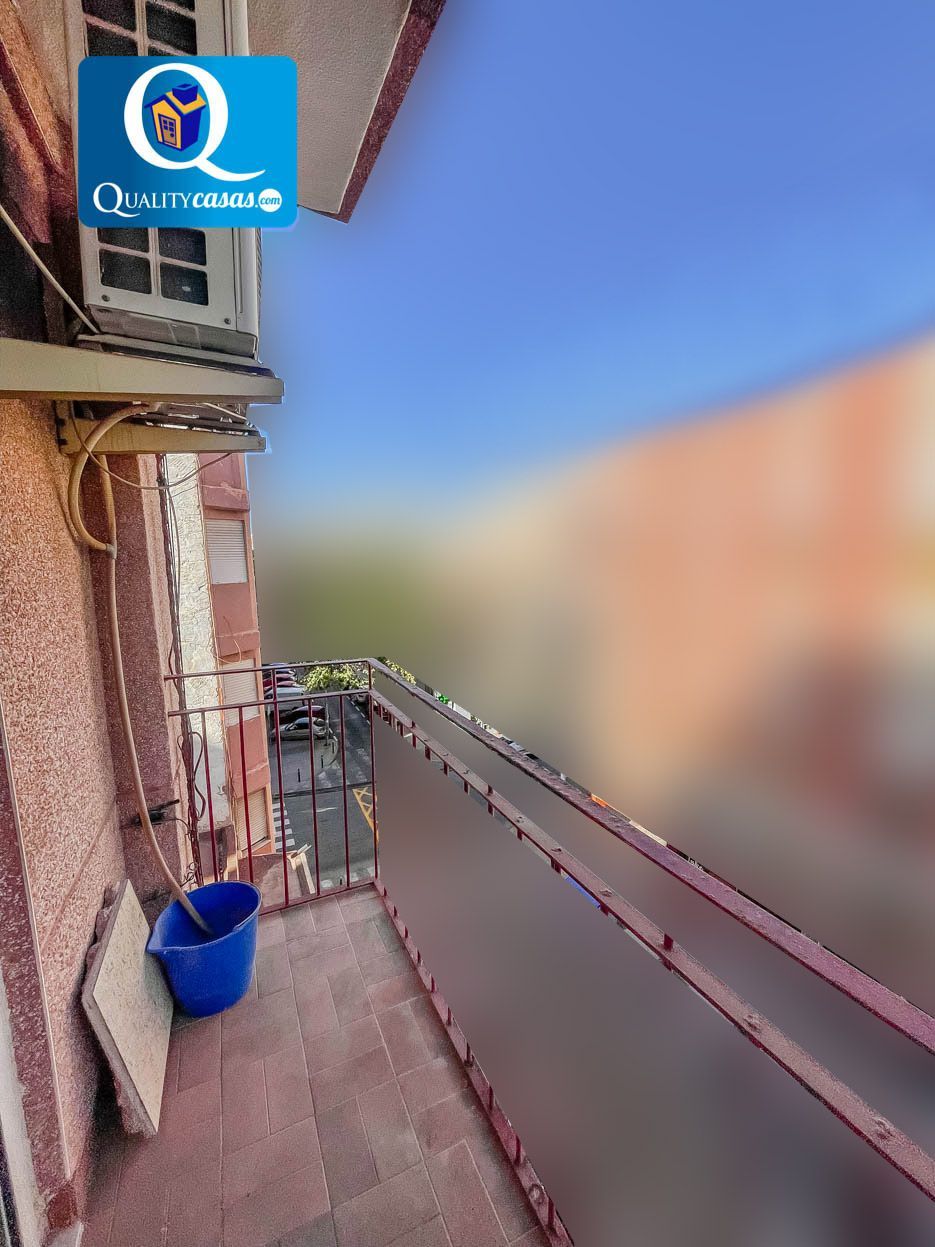Terraza de Apartamento en venta en Elche / Elx con Aire acondicionado, Trastero y Balcón