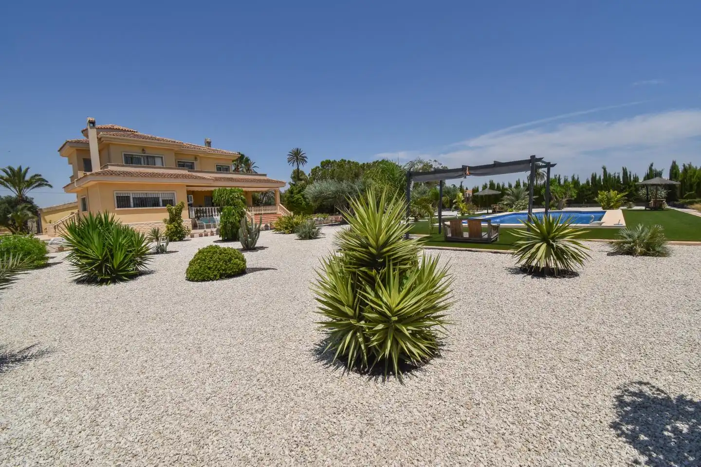 Jardí de Casa o xalet en venda en Elche / Elx amb Aire condicionat, Calefacció i Jardí privat
