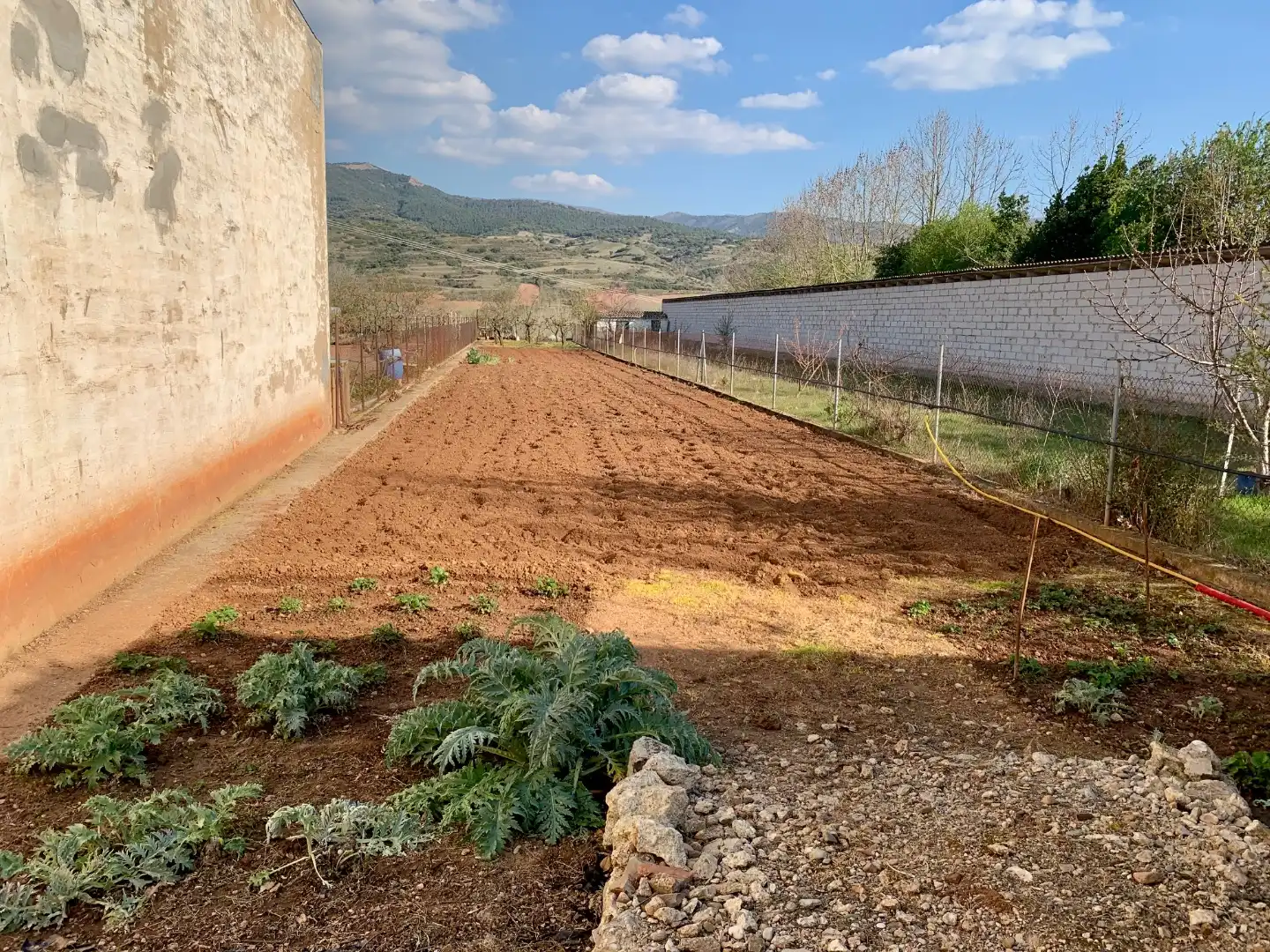 Industrial land for sale in Baños de Río Tobía