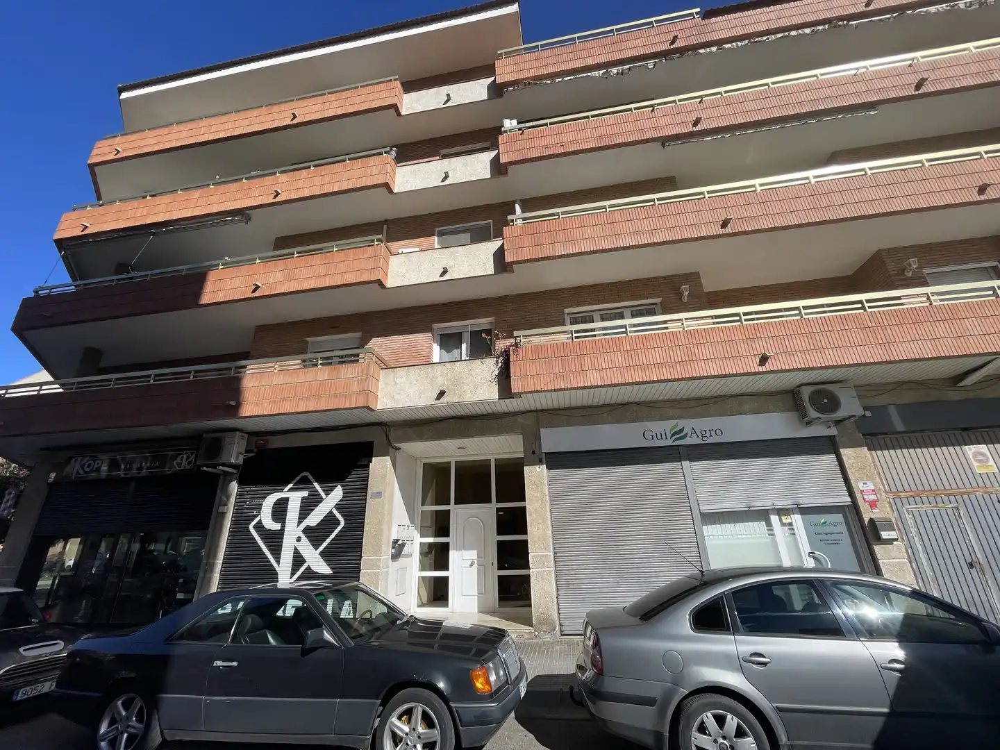 Vista exterior de Piso en venta en Mollerussa con Calefacción, Terraza y Trastero