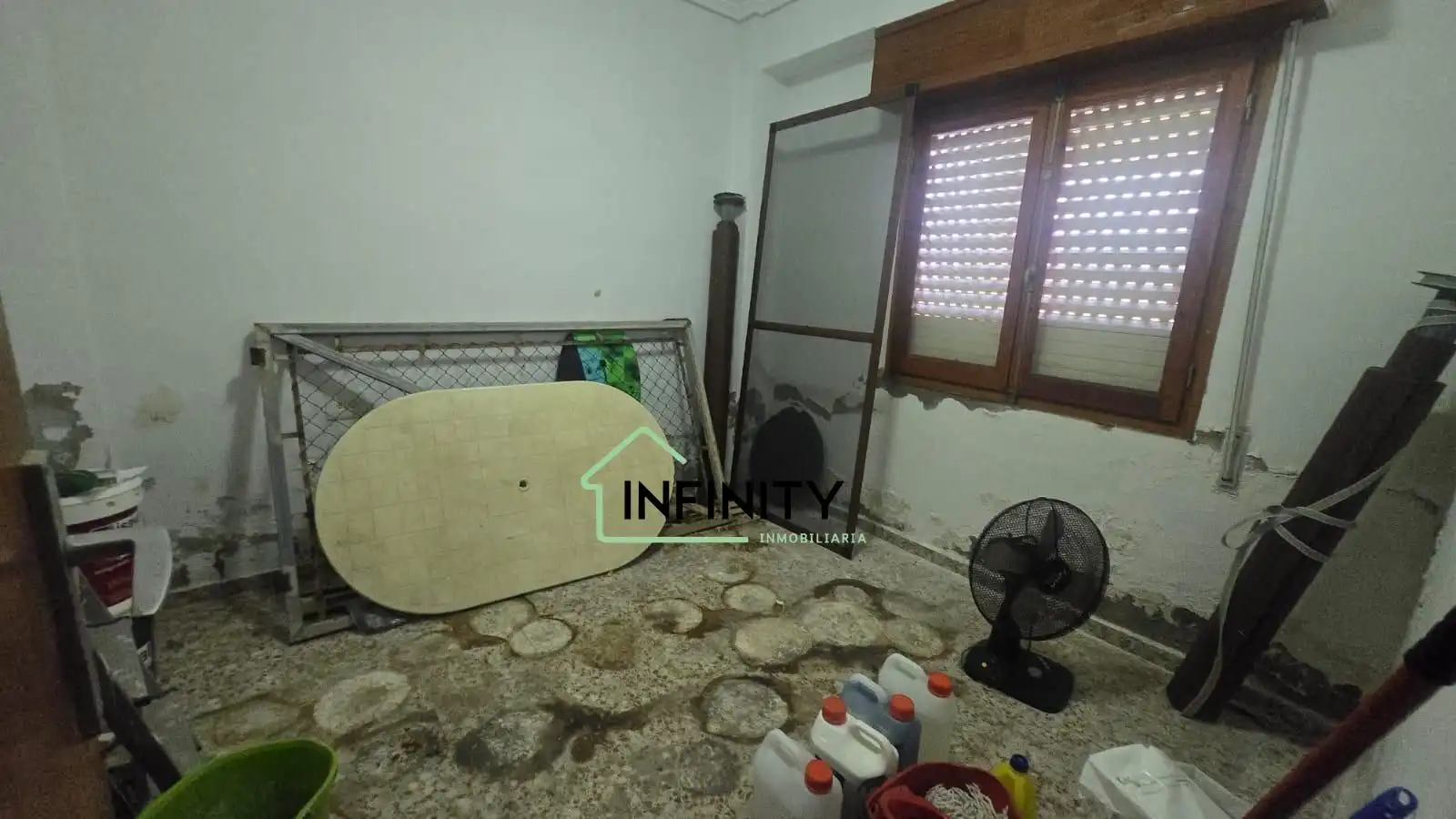 Houses for sale in Tavernes de la Valldigna  with Balcony