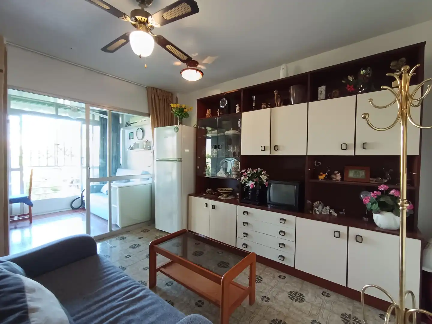 Living room of Apartments for sale in Benidorm  with Storage room, Swimming Pool and Furnished