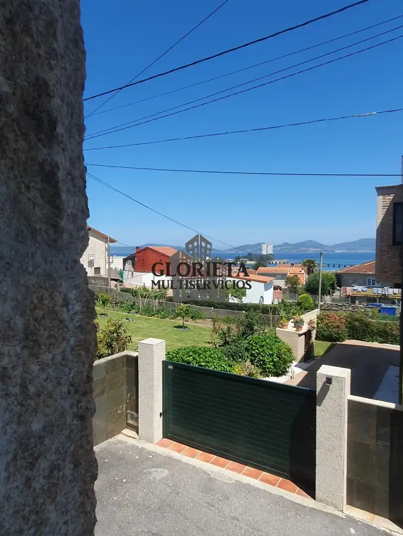 Exterior view of Houses for sale in Vigo   with Heating, Parquet flooring and Terrace
