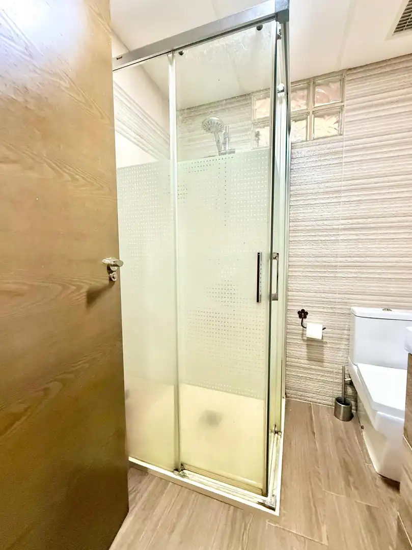 Baño de Piso en venta en Cartagena con Aire acondicionado, Calefacción y Amueblado