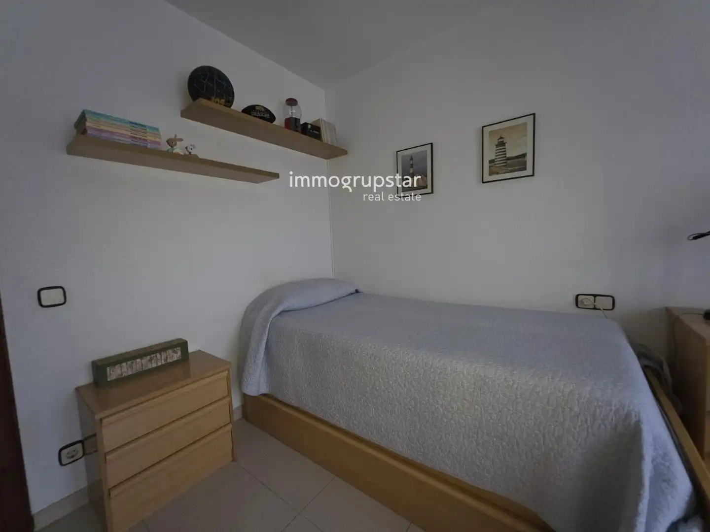 Dormitori de Casa adosada en venda en Castell d'Aro, Platja d'Aro i s'Agaró amb Piscina i Piscina comunitària