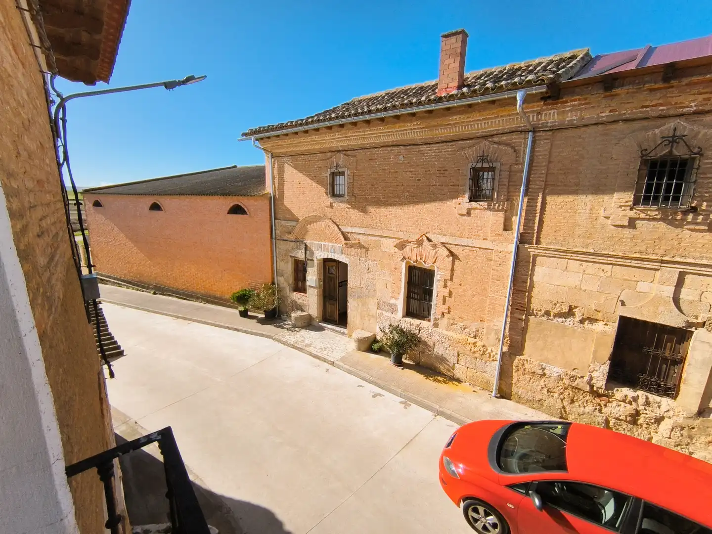 Vista exterior de Casa o chalet en venta en Villamartín de Campos con Calefacción, Jardín privado y Trastero