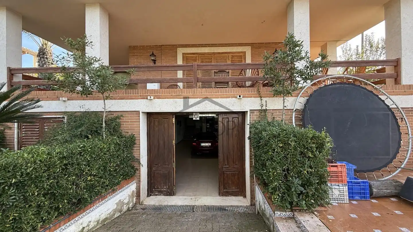 Vista exterior de Casa o chalet en venta en Carcaixent con Terraza y Piscina
