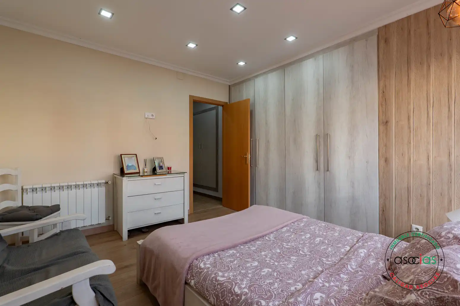 Habitación de Piso en venta en Mieres (Asturias) con Calefacción