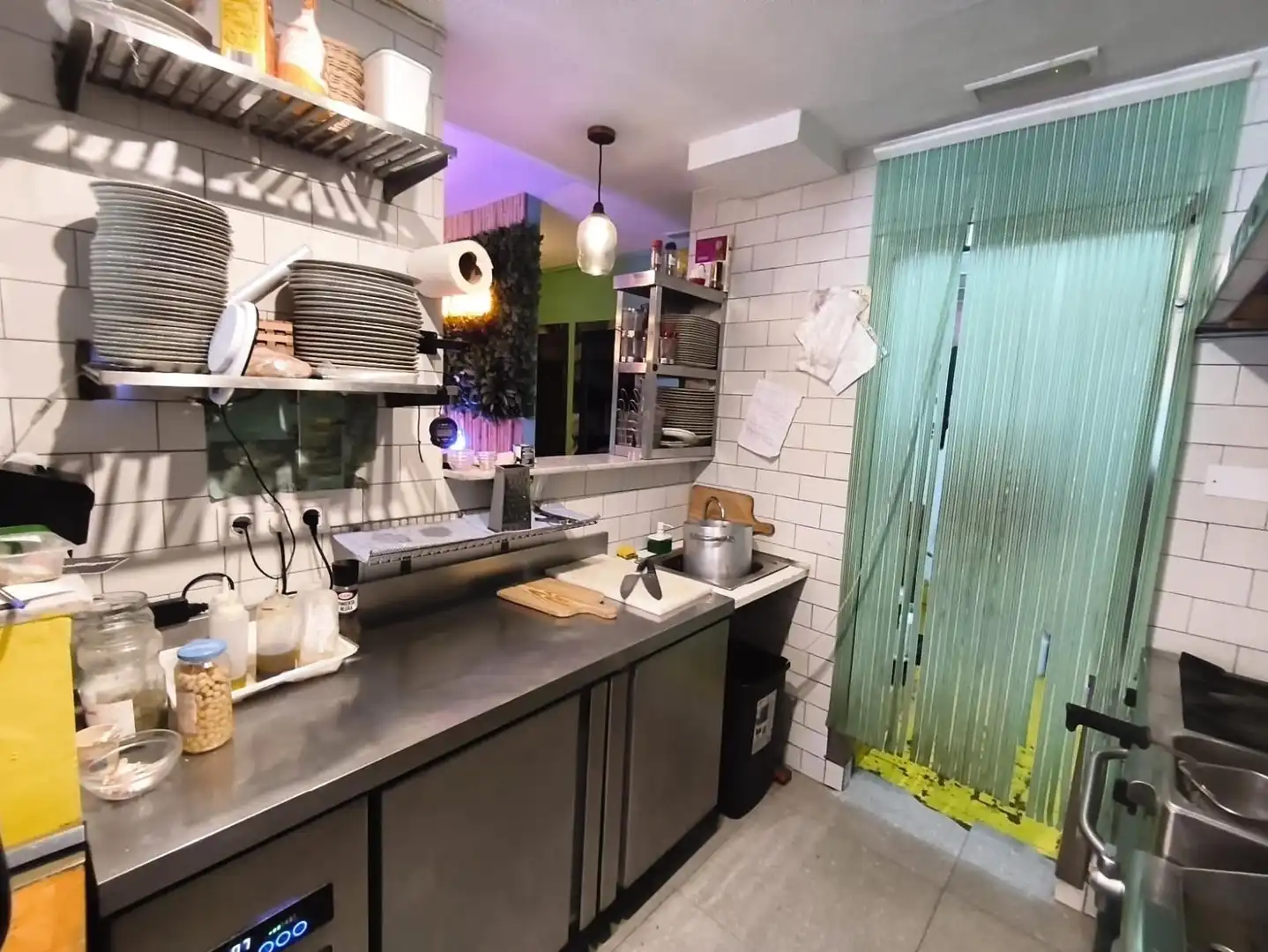 Cocina de Local en traspaso en Barcelona con Aire acondicionado, Amueblado y Internet