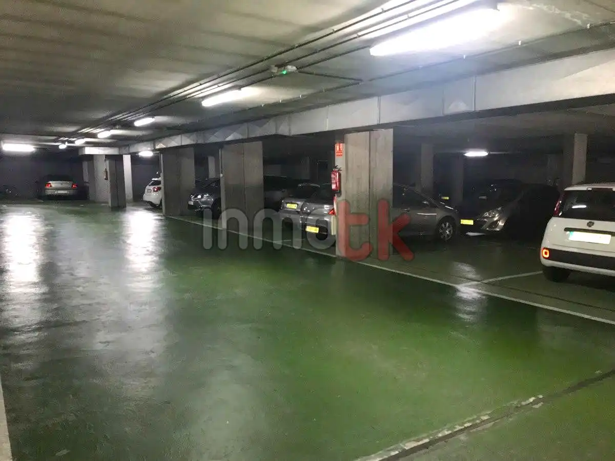 Aparcament de Garatge de lloguer en A Coruña Capital 