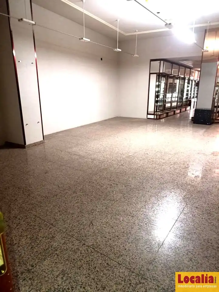 Local comercial en venda a Centro, imagen 7
