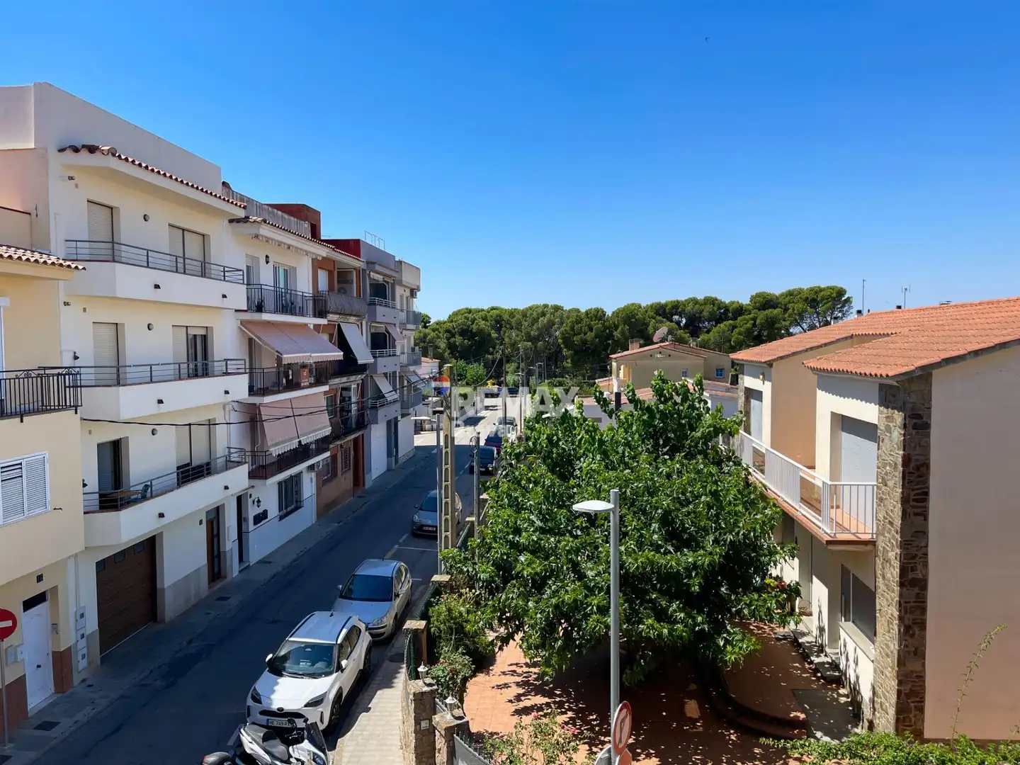 Vista exterior de Pis en venda en Roses amb Aire condicionat, Calefacció i Terrassa