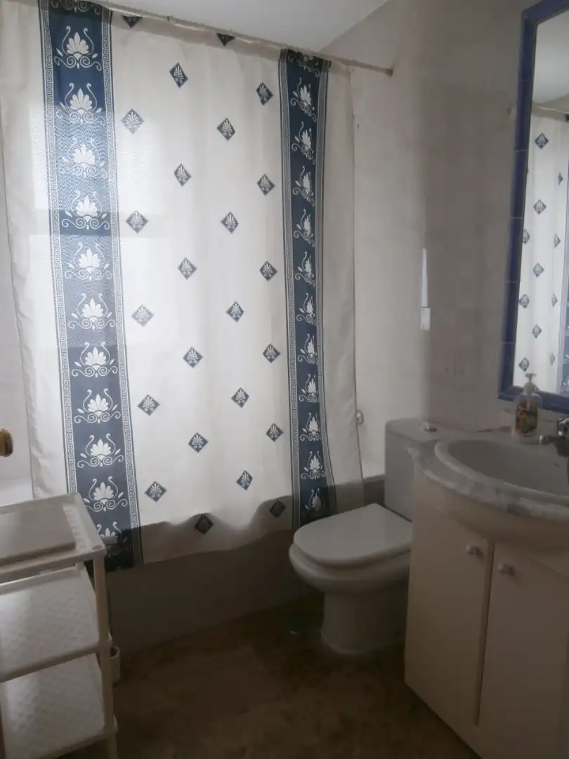 Bathroom of Flat for sale in El Puerto de Santa María  with Air Conditioner, Terrace and Oven