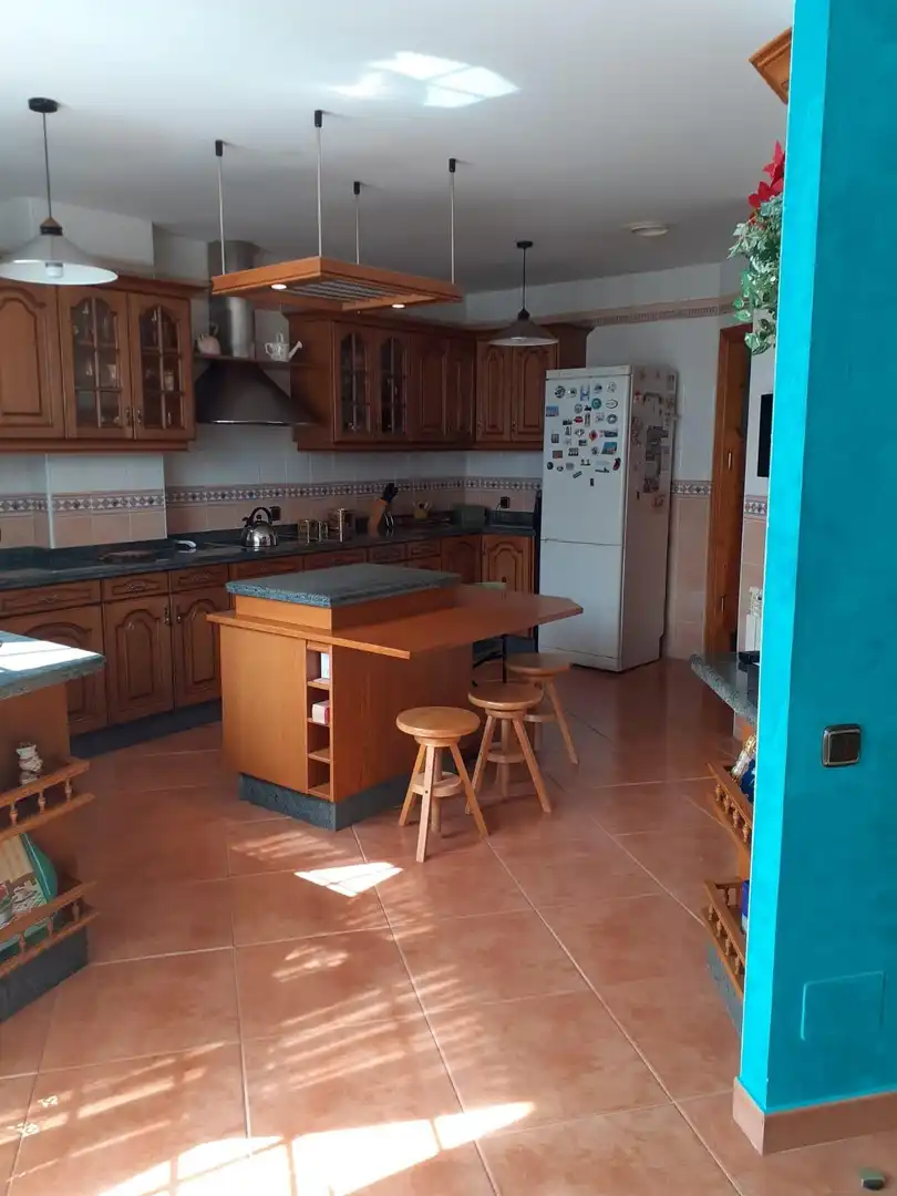 Cuina de Casa o xalet en venda en Villarejo de Órbigo amb Jardí privat, Terrassa i Traster
