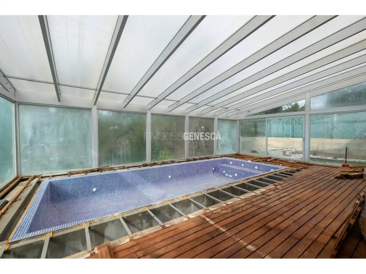 Piscina de Casa o xalet en venda en Matadepera amb Aire condicionat, Calefacció i Jardí privat