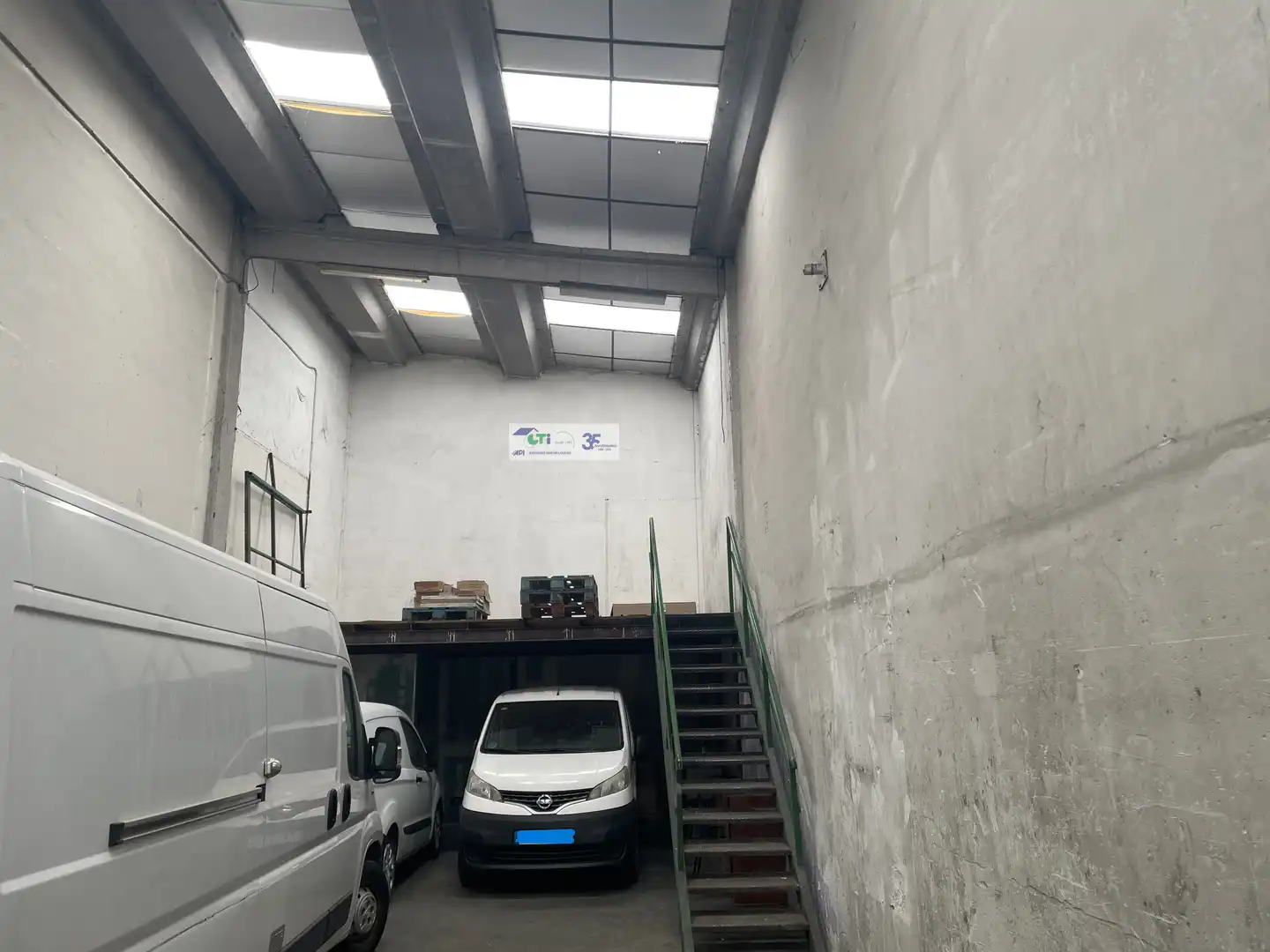 Industrial buildings for sale in  Zaragoza Capital