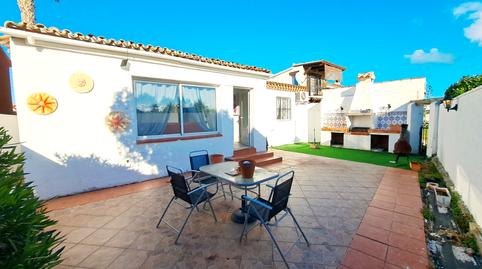 Foto 2 de Casa o xalet en venda a Partida Marjal B, Les Bassetes - El Marjal, Alicante