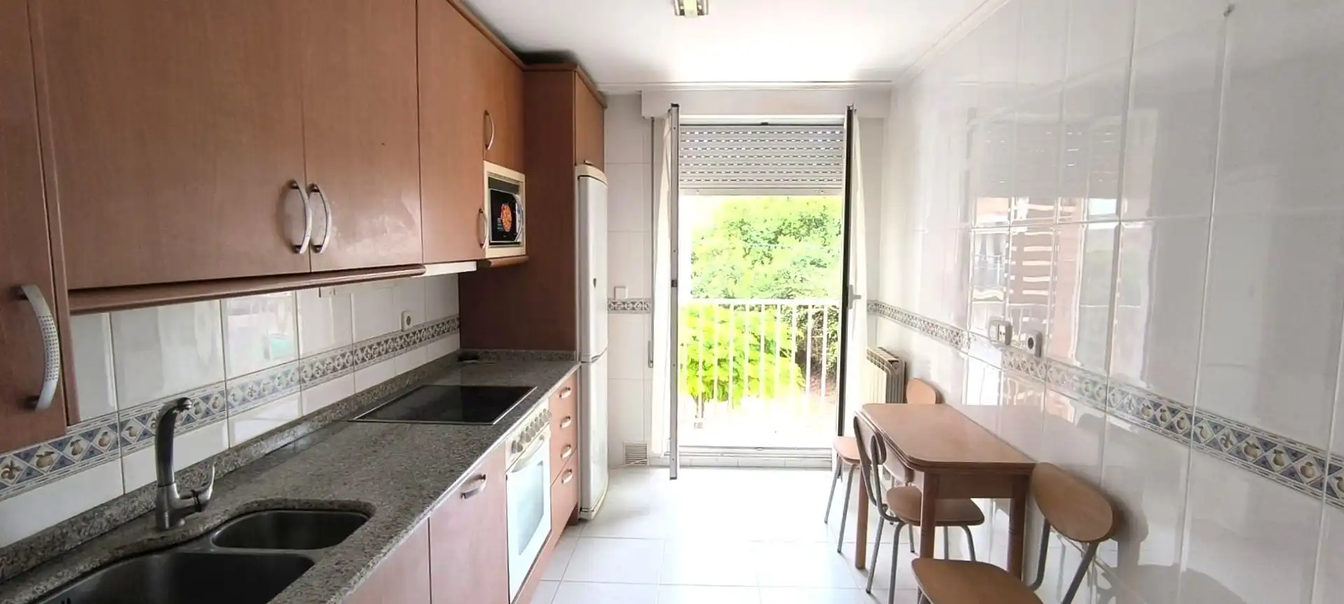 Küche von Wohnungen zum Verkauf in Alberite mit Heizung, Terrasse und Abstellraum