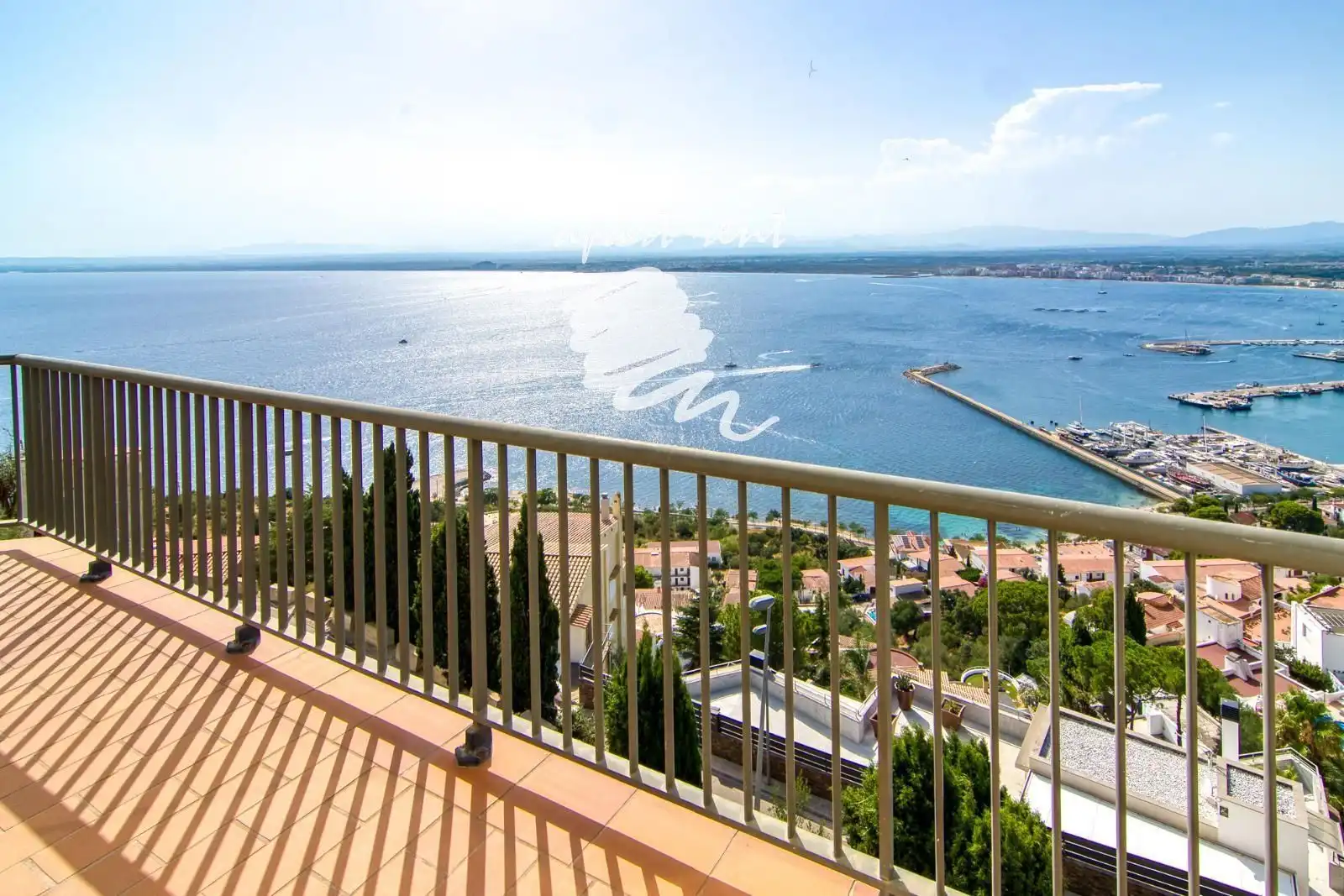 Casa con terraza en venta en Joan Margarit, imagen 13