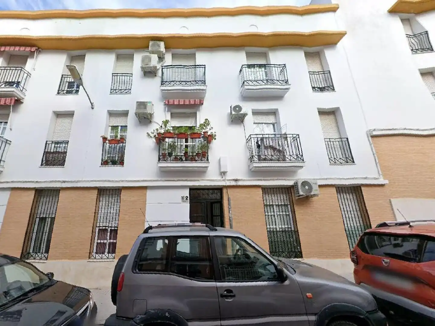 Vista exterior de Pis en venda en Lucena